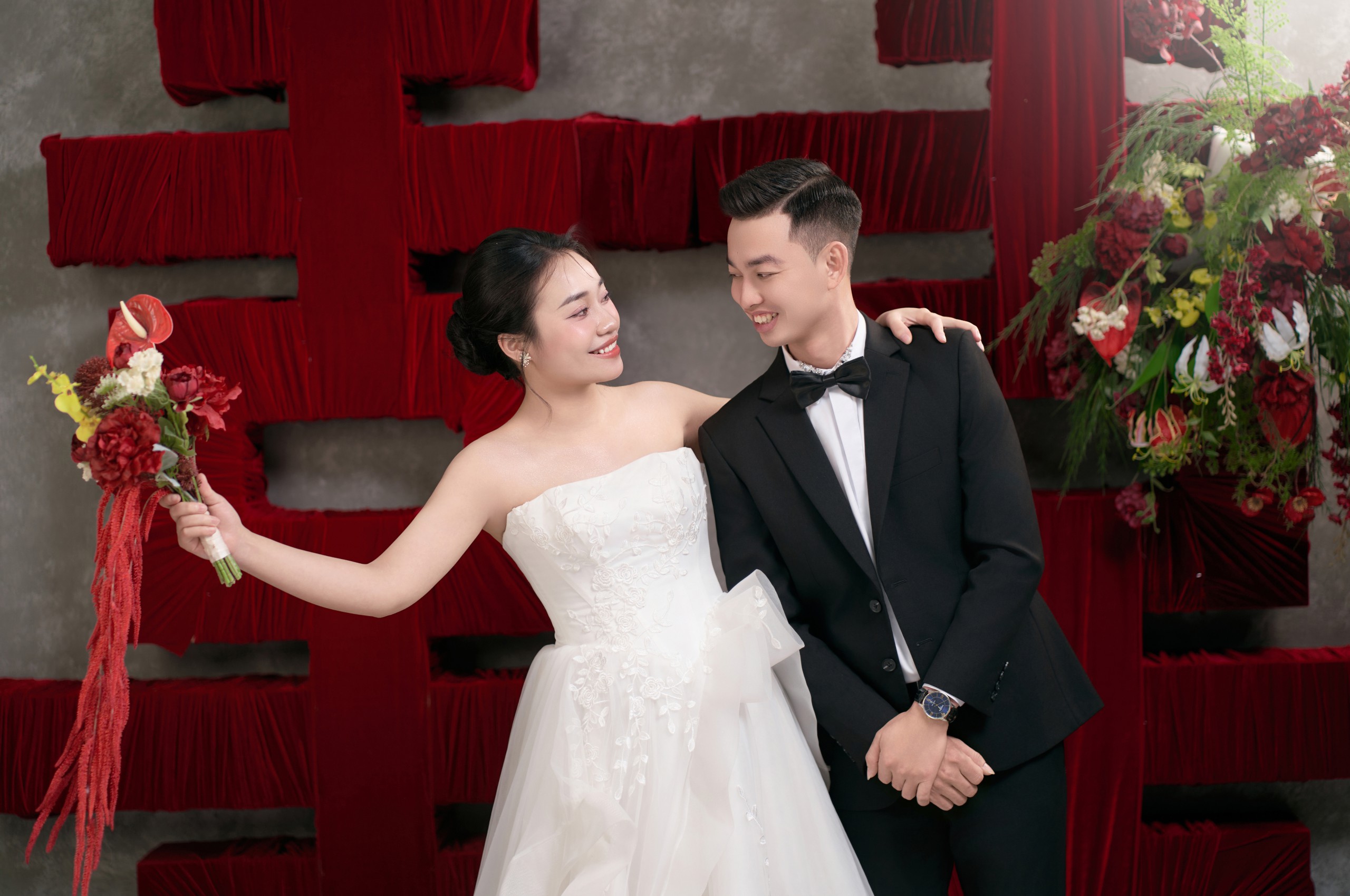 Doãn Hưng & Thu Hường